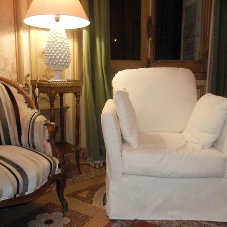 Hotel Aiglon Menton Exterior photo