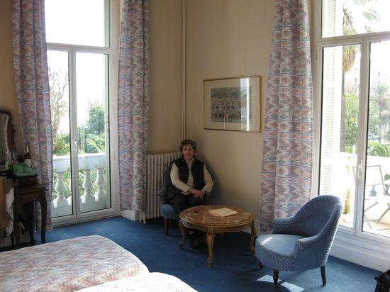Hotel Aiglon Menton Room photo
