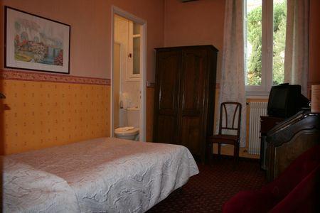 Hotel Aiglon Menton Room photo